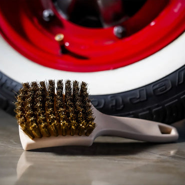 BRASS TIRE AND WHITEWALL BRUSH 8"