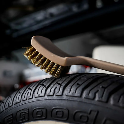 BRASS TIRE AND WHITEWALL BRUSH 8"